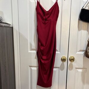 Windsor Burgundy Midi Dress